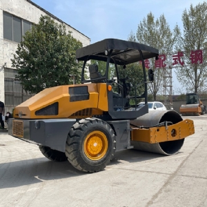 STS06--6 Ton Single Drum Road Roller